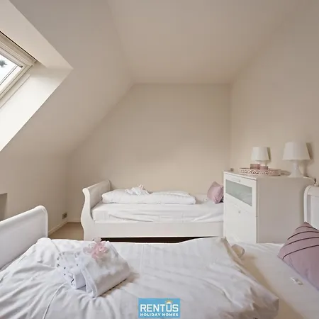 Kosea - Charming With Large Garden Casa de Férias Koksijde